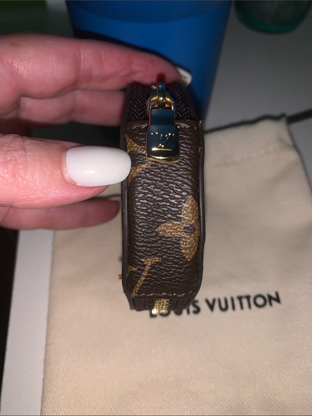 Vivienne monogram coin purse/bag charm keychain - Picture 7 of 9